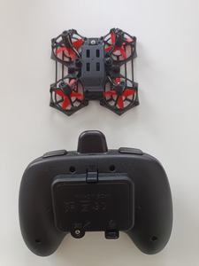 Chuyên nghiệp 2.4G tương tác người mới bắt đầu <span class=keywords><strong>rc</strong></span> <span class=keywords><strong>Quadcopter</strong></span> một-key hạ cánh áp suất không khí cố định Chiều cao máy bay trực thăng đồ chơi <span class=keywords><strong>mini</strong></span> bay không người lái - Product Image 2
