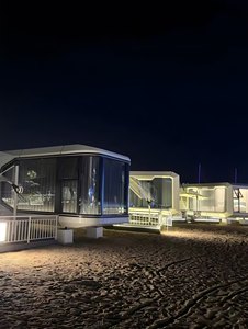 Capsule spatiale remorquable avec châssis et roues, caravane préfabriquée, mini-maison mobile, camping-car portable pour les voyages sur route - Product Image 2