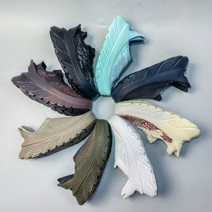 Chaussures de sport pour hommes, respirantes et anti-odeurs, en maille tissée, décontractées, à <span class=keywords><strong>semelle</strong></span> épaisse et souple, pour la course à pied - Product Image 1