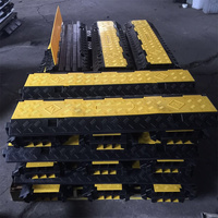 Catégorie de produit 300x50 1000x300x50 3 ralentisseurs de rampe de câble de fil