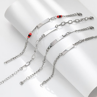 Bracelet minimaliste en acier inoxydable gravé avec plaque incurvée pour couples, vente en gros, bijoux minimalistes pour usage quotidien TGSL1660