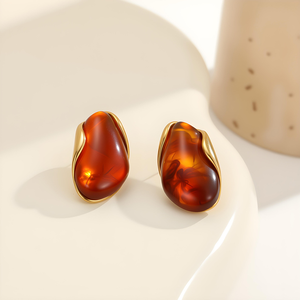 Nuevos pendientes de resina y acero inoxidable Merad de estilo europeo y americano - accesorios exclusivos y de alta gama para las orejas, de titanio y acero. - Product Image 3