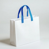 Sacs en papier personnalisés avec logo sur mesure, sacs de shopping en papier de luxe avec poignée en ruban pour les cadeaux de mariage et les sacs cadeaux pour événements spéciaux