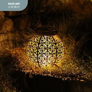 Lámpara de Proyección Solar de Hierro Forjado con LED para Jardín, Patio, Exterior, Decorativa - Product Image 3