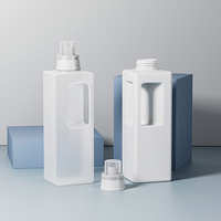 Fabricant Bouteille carrée à poignée en PE Bouteille de détergent à lessive de grande capacité de 1,25 L emballage en plastique