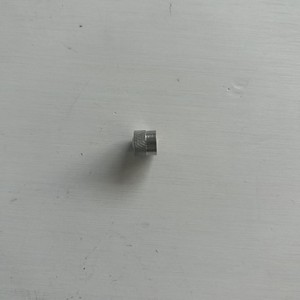 Nueva Tapa de Válvula de Neumático 123 Mesh de Cobre Puro, Compatible con Varios Modelos para Mercedes, para Reparación y Reemplazo - Product Image 2