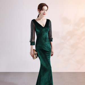 Vestido de Noche de <span class=keywords><strong>Terciopelo</strong></span> Dorado con Cadena de Cristales, Manga Larga, Cola de Pez, Sexy, para Mujer, Invierno - Product Image 4
