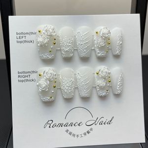 เล็บปลอมทรงดาวเทียมทรงสั้นสีสันสดใสพิมพ์ลายดาวแบบสั้นเล็บปลอมสไตล์ไทย - Product Image 4