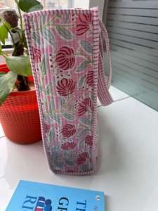 กระเป๋าโท้ทผ้าฝ้ายพิมพ์ลายดอกไม้แบบบล็อกพิมพ์ ปี 2026 สำหรับผู้หญิง กระเป๋าถือขนาดเล็กสำหรับช้อปปิ้ง ไปเที่ยวชายหาด ใช้ในชีวิตประจำวัน สไตล์อินเดียดั้งเดิม ลายชนเผ่า ซักได้ - Product Image 3