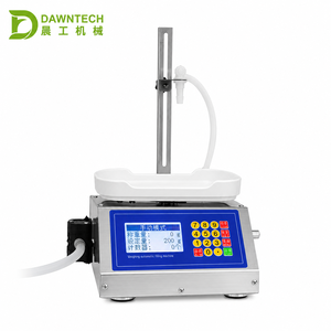 Machine de remplissage automatique quantitative pour liquides visqueux, huile comestible, colle, détergent à lessive, remplisseuse de bouteilles et de bidons - Product Image 1