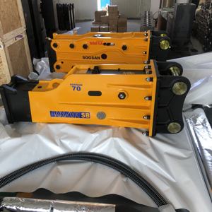 Martillo Hidráulico SOOSAN Tipo Caja SB70, Apto para Excavadoras de 16-21 Toneladas, para Construcción y Demolición - Product Image 5