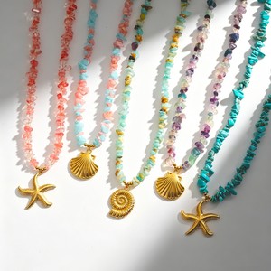 Collana con Ciondolo a Conchiglia Naturale Irregolare in Cristallo, Stella Marina Dorata e Conchiglia di Capasanta, Regalo per Ragazza Surfista - Product Image 2