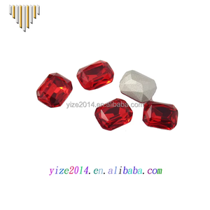YIZE เครื่องประดับใช้หินแก้วทับทิมสีแดง K9ลูกปัดแก้วคริสตัลพลอยเทียมทรงสี่เหลี่ยมด้านหลังทำจากแก้วคริสตัลพลอยเทียม - Product Image 2