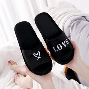 Nouvelles Innovations en Gros : Pantoufles pour Couples à Semelle PVC, Doublure en Daim, Antidérapantes, Ouvertes, avec Nouveaux Produits en Gros - Product Image 6