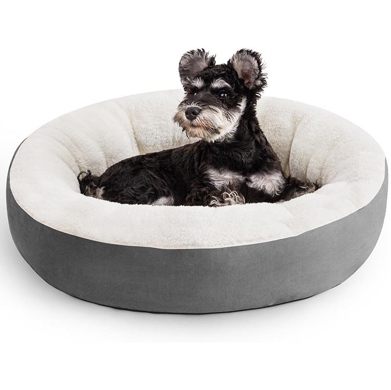 สีเทาเข้ม