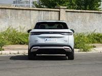 BYD Song Ultra EV 605 Surpass Edition 240kW 305Nm 2840mm Entreaxe 730L Coffre 5 Places SUV Électrique Véhicule à Énergie Nouvelle