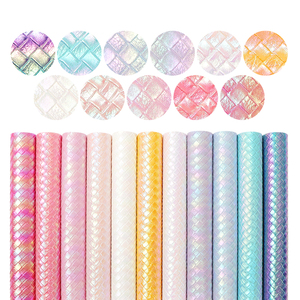 Tela de cuero sintético de PVC para bolsos, lazos para el <span class=keywords><strong>pelo</strong></span>, manualidades, BILLETERA, tejido holográfico, en relieve, por yarda - Product Image 1