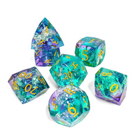 Fournisseur direct d'usine, jeu de dés en résine personnalisé, polyèdre à facettes multiples, à bords vifs, pour DND RPG TRPG, jeux de dés de société