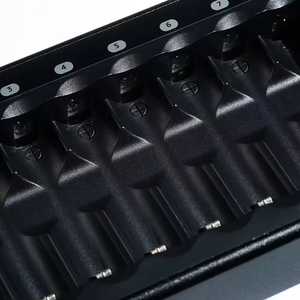 Neues ISDT N8 Mehrkanal-18W-1,5A-8-Slot-LCD-Ladegerät mit Schnellbalancierung für <span class=keywords><strong>AA</strong></span>/AAA-Akkus, geeignet für Li-Ion, LiHv, Life, NiMh, RC-Teile und Drohnen. - Product Image 4
