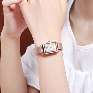 Montre à quartz pour femme vintage, petit cadran rectangulaire, bracelet en acier inoxydable, design personnalisé en usine - Product Image 6