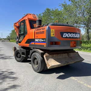 Excavatrice hydraulique sur roues Doosan DH210W-7 d'occasion, faible nombre d'heures de travail, godet de 1,2 m, 21 tonnes, moteur de 110 kW, Corée - Product Image 4