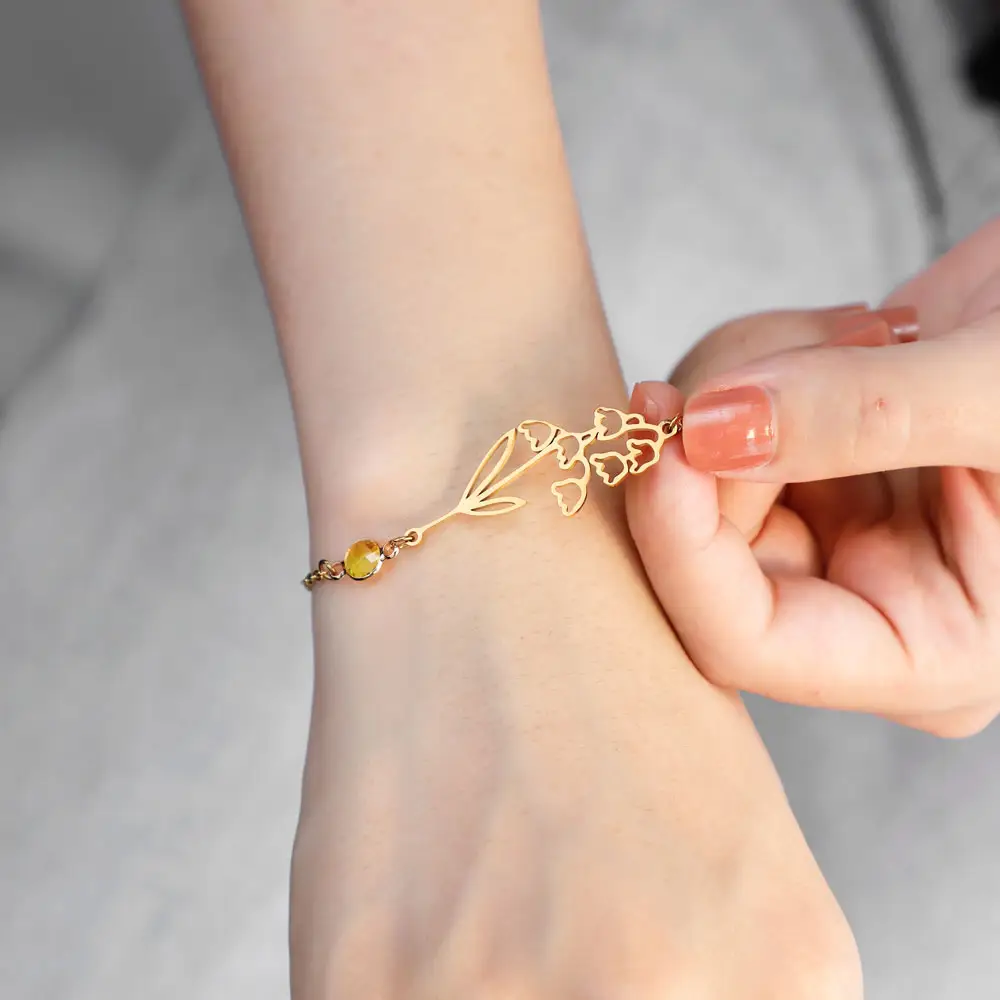 Nuovi braccialetti con nome personalizzato smalto mese di nascita fiore gioielli minimalisti oro compleanno ciondoli floreali bracciali donna
