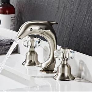 Grifo de Agua Creativo con Diseño de Delfín, de Latón con Manija de Bola de Cristal, de Sobremesa, con 3 Orificios, Válvula de Cerámica de Doble Función, Mezclador Independiente para Lavabo de Sala de Estar - Product Image 3
