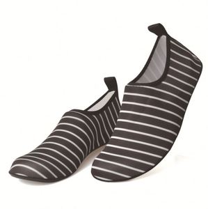Chaussettes aquatiques souples à séchage rapide pour la natation et les activités aquatiques – Meilleures ventes - Product Image 6