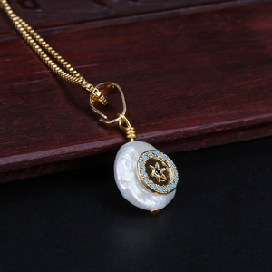 Collar de Ojos Turcos Chapado en Oro de 18K al por Mayor, Colgante Redondo Irregular con Circonitas, Collar de Perlas Blancas Auténticas, Joyería de Moda - Product Image 4
