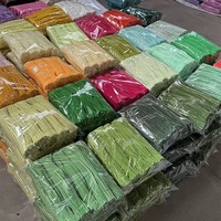Pabrik 100pcs/bundel Batang Chenille Warna-warni Berkualitas Tinggi Perlengkapan Kerajinan Natal Pembersih Pipa Bunga Kit Batang Chenille Kawat Berbulu