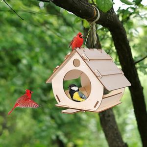 Spot Wooden Bird Nest Box Parrot Swing Feeder y Bird House con función colgante de pared para Villa Garden Decoration - Product Image 1