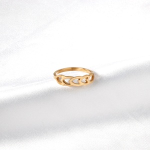 Bague en acier inoxydable plaqué or, dernières tendances, prix des bagues en or, bague en moissanite, bijoux fins - Product Image 4