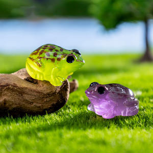 Mini ranas luminosas <span class=keywords><strong>de</strong></span> resina que brillan en la oscuridad, figuritas <span class=keywords><strong>de</strong></span> <span class=keywords><strong>rana</strong></span> en miniatura para decoración <span class=keywords><strong>de</strong></span> jardín <span class=keywords><strong>de</strong></span> hadas - Product Image 3