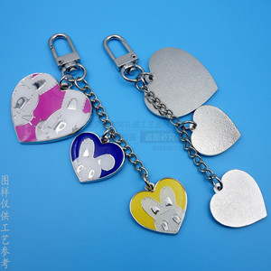 Porte-clés personnalisé en forme de cœur d'animal de dessin animé, pendentif en métal et résine époxy, cadeau d'entreprise, accessoire promotionnel - Product Image 2