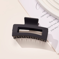 Pince à cheveux rectangulaire en plastique mat de couleur unie, style doux pour les filles, accessoire de cheveux tendance, pince à cheveux