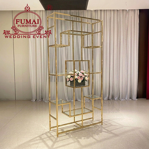 Rak Bar Logam Kuningan Modern FUMAI FURNITURE dengan Rak Kaca untuk Dekorasi Acara Pernikahan - Product Image 2
