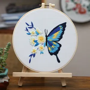 Modern Bordado Cruz Fácil Padrão Impresso Borboleta Flores Cross Stitch Designs com Gráficos para Iniciantes