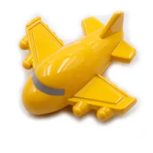 配送フォワーダー航空貨物会社、航空会社キーホルダーお土産のための黄色のミニ飛行機亜鉛合金かわいいギフト