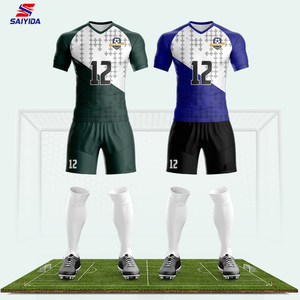 Ultrahoge Kwaliteit Professionele Voetbaluniformen Wintersportkleding De Nieuwste Ontworpen Voetbalshirts - Product Image 1