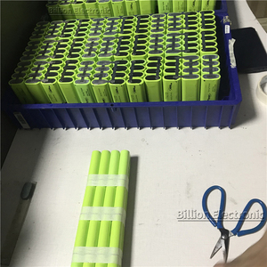 2S8P <span class=keywords><strong>7.4V</strong></span> 42Ah <span class=keywords><strong>5300mah</strong></span> מותאם אישית חיצוני סוללה חבילה נמוך טמפרטורת כוח בנק עבור אופניים חשמליים כוח כלים - Product Image 5