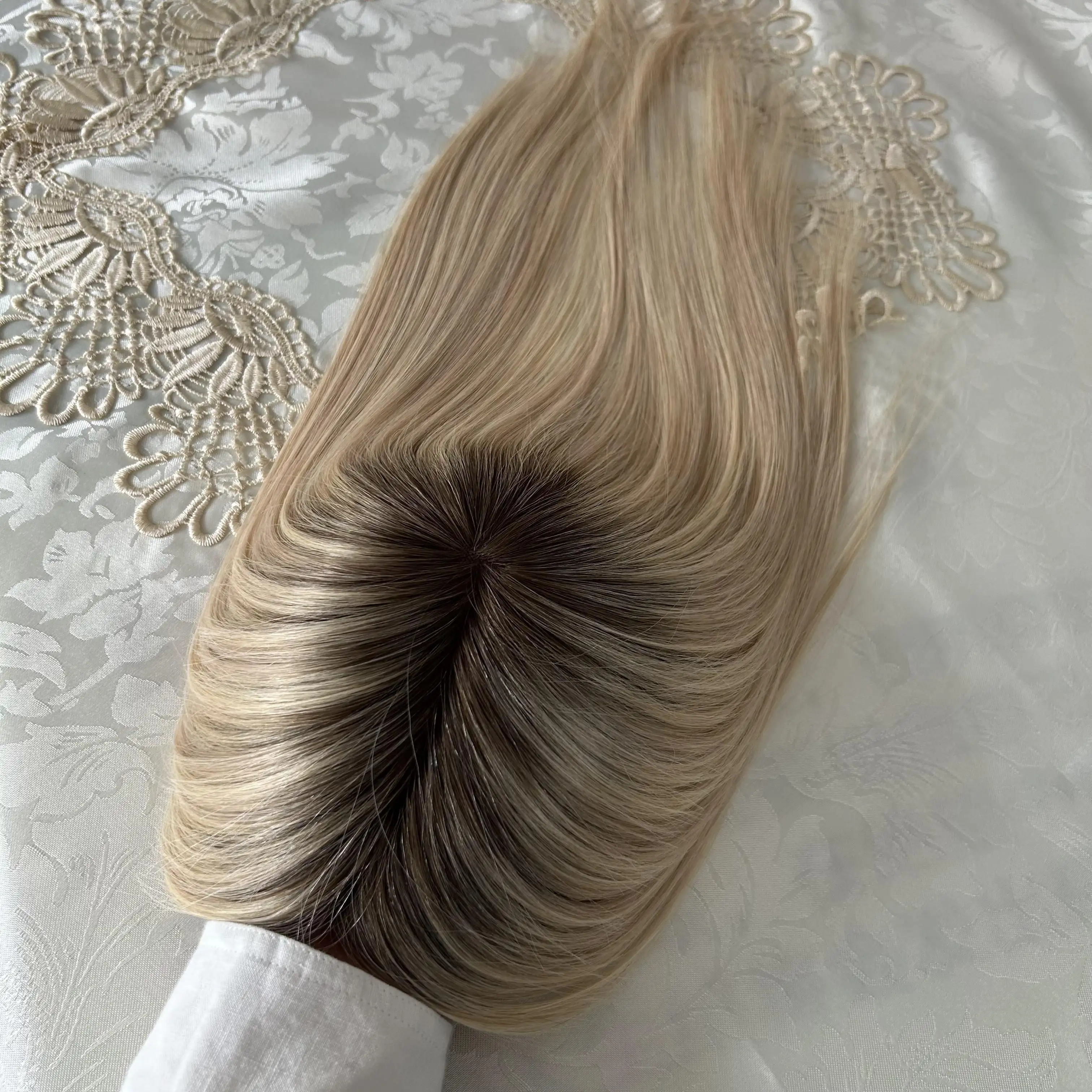 Wholesale Hand Tied Mono Women Toupee Wig Clip In Natural Virgin Remy Indian Crown Blonde Human Hair Topper