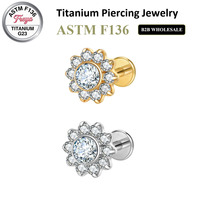 Boucles d'oreilles Freya en titane ASTM F136 sans filetage à dos plat pour piercings Tragus, Hélix, Conch, Cartilage, Push Pin, Labret – Bijoux
