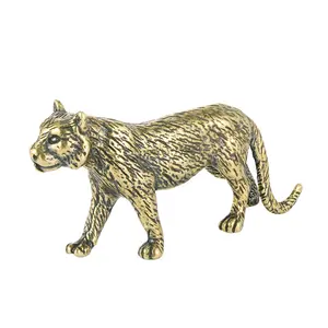 งานฝีมือทองเหลืองจักรราศีเสือทองแดงบริสุทธิ์เครื่องประดับตกแต่งรูปปั้นเสือของเล่น