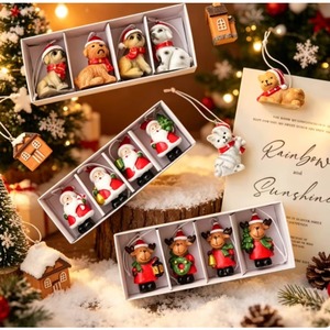 Porte-clés en résine figurine animal mignon de Noël 5x5cm, décorations écologiques, vente en gros, ensembles cadeaux promotionnels, pour voiture et sac - Product Image 1