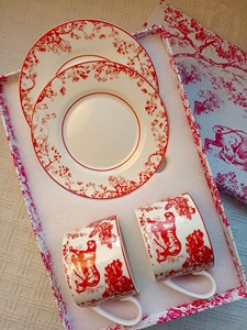 The Manufacturer Sells European Style Red <b>Bone</b> <b>China</b> Coffee <b>Sets</b> and Porcelain Cup and Saucer <b>Sets</b> - Product Image 2
