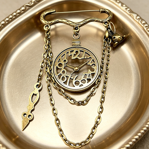 Elegante Spilla per Corsage, Regalo per la Festa della Mamma, Abbigliamento per la Festa del Papà, Cerimonie di Laurea, Serate di Gala, Fidanzamenti, Festività in Ufficio - Product Image 1