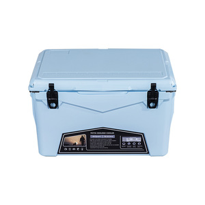 Glacière rotomoulée KUER-C 65L 74,5x47,5x46,5cm bleue pour camping, pêche, conservation des fruits de mer, isotherme et réfrigérée - Product Image 1