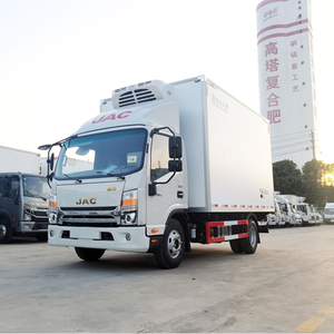 Modelo más nuevo JAC 4x2 Tipo de combustible diésel 5 toneladas Congelador Refrigeración Van Camión refrigerado - Product Image 1
