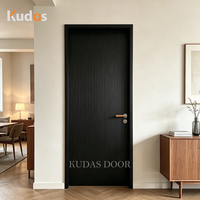 Porte intérieure simple à battant vertical en bois rainuré, finition noir mat moderne, sur mesure, pour chambre à coucher, porte en bois pour la maison