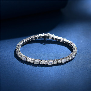 <span class=keywords><strong>Bracciale</strong></span> <span class=keywords><strong>con</strong></span> Diamanti Coltivati in Laboratorio a Taglio Personalizzato, Smeraldo Taglio Rotondo <span class=keywords><strong>con</strong></span> Certificato IGI, <span class=keywords><strong>Bracciale</strong></span> in Oro 18K per Donna e Uomo, Gioielli Premium - Product Image 3